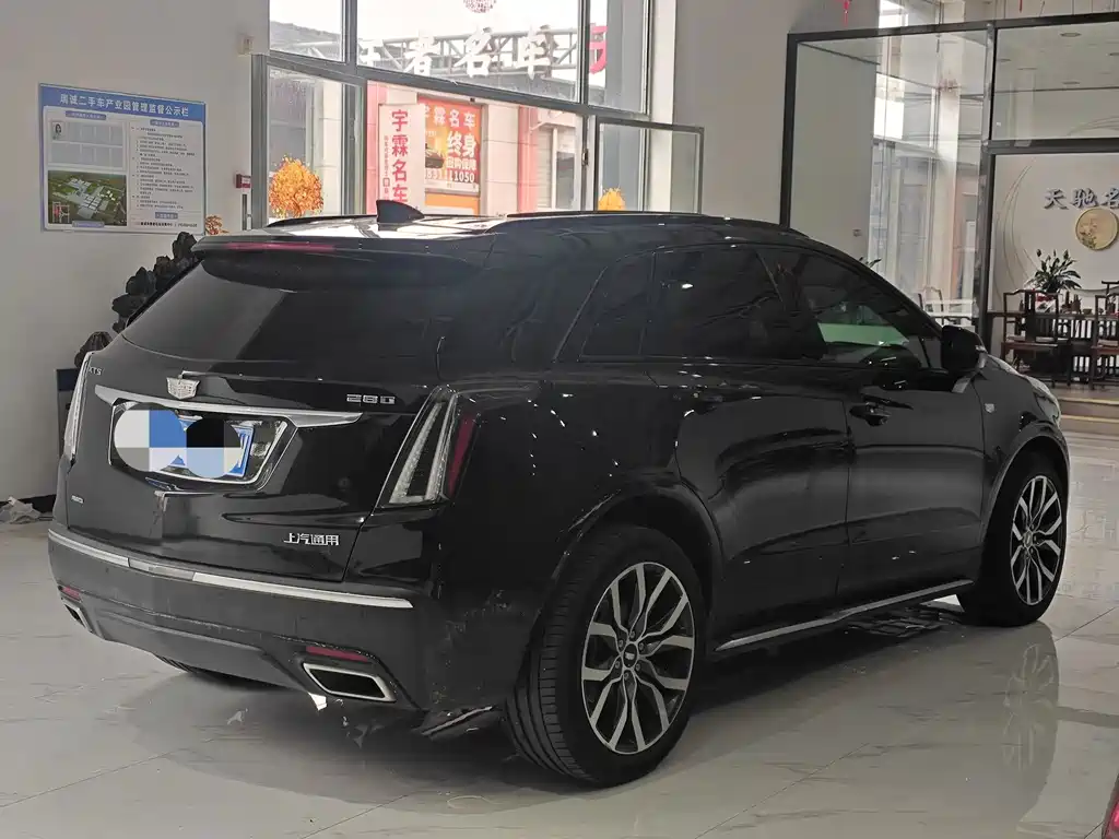 Cadillac XT5 — миниатюра 8