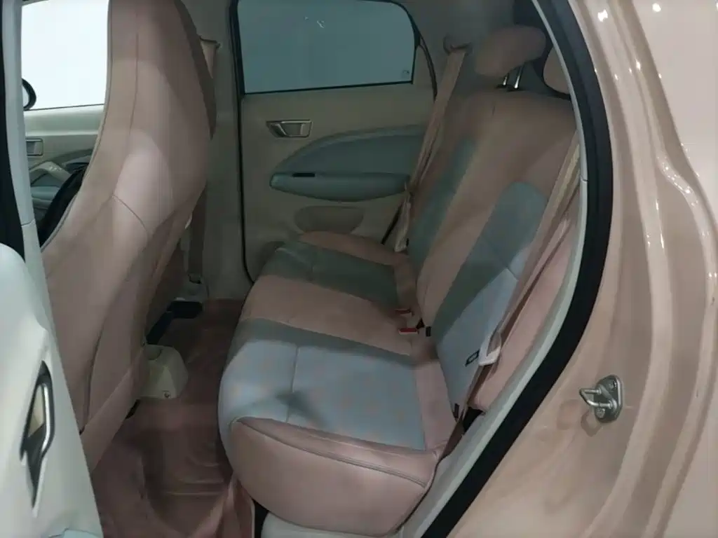 Leapmotor Leapmotor T03 — миниатюра 17