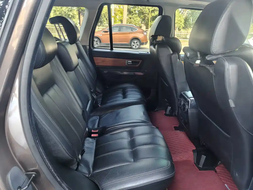 Land Rover Sport — миниатюра 12