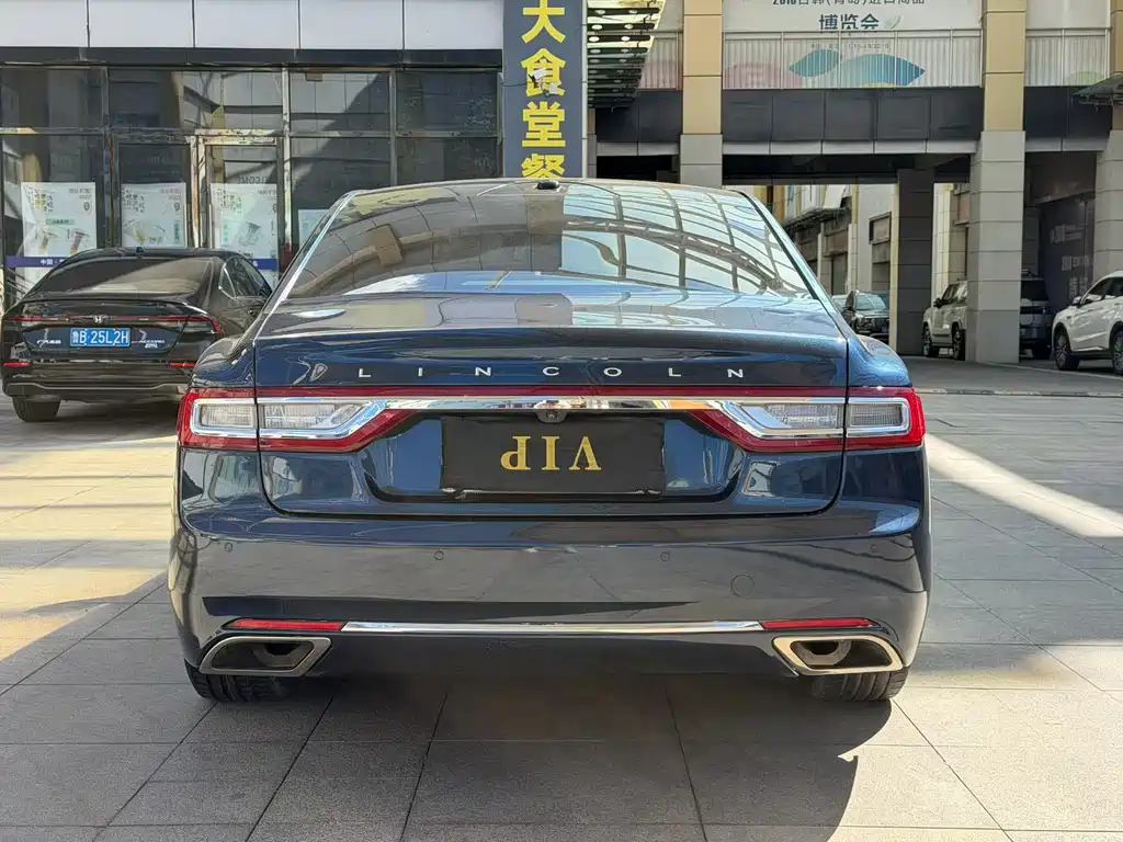 Lincoln Continental — миниатюра 8