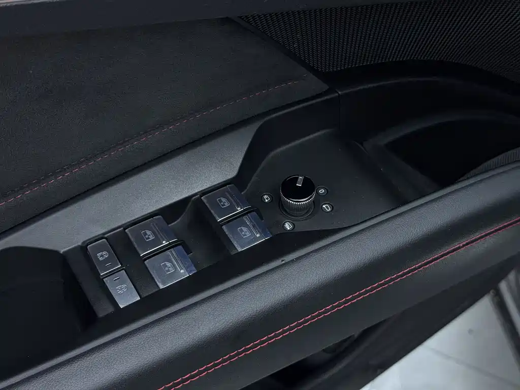 Audi Q5 e-tron 2022 40 e-tron