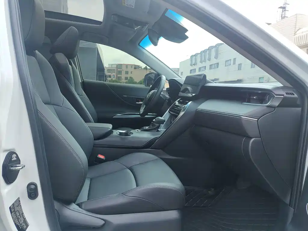 Toyota Venza — миниатюра 14