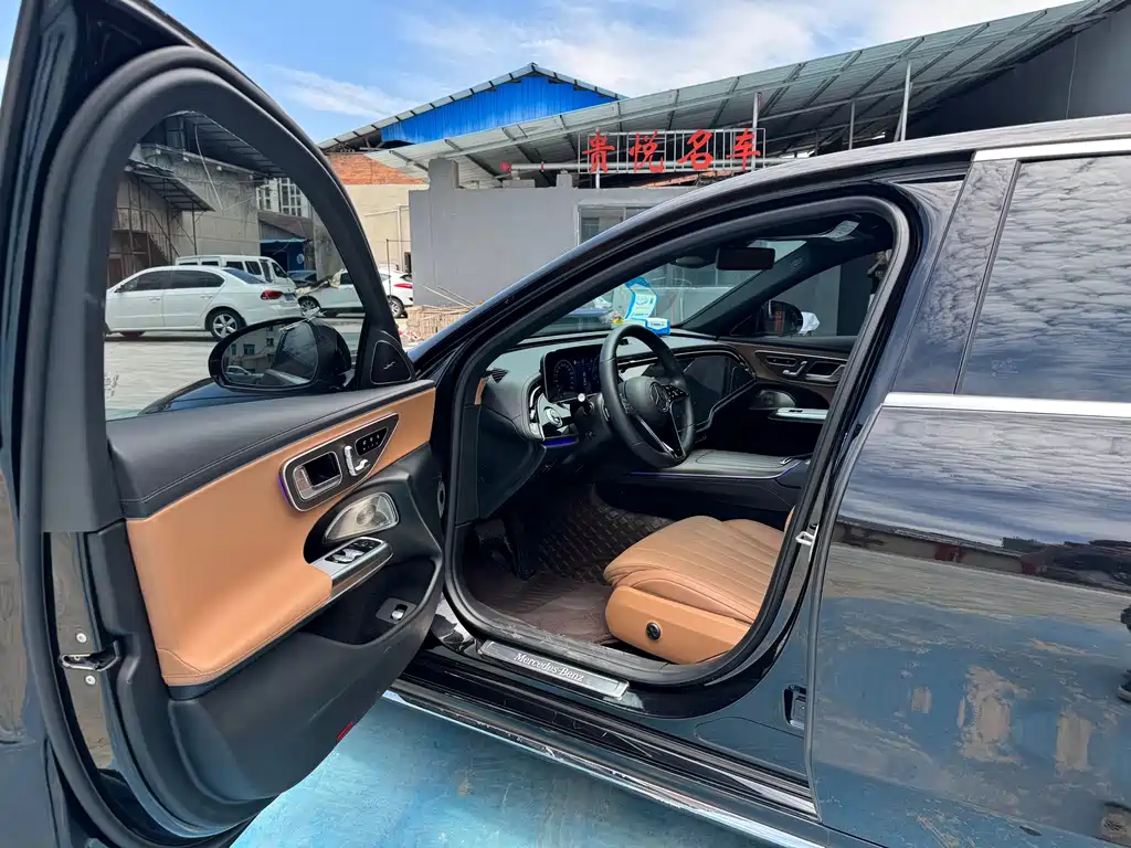 Mercedes-Benz E-Class E 2024 E 300 L Luxury