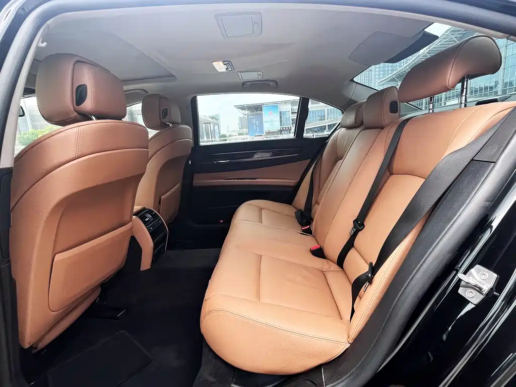 BMW 7 Series 7 2011 730Li Elegant