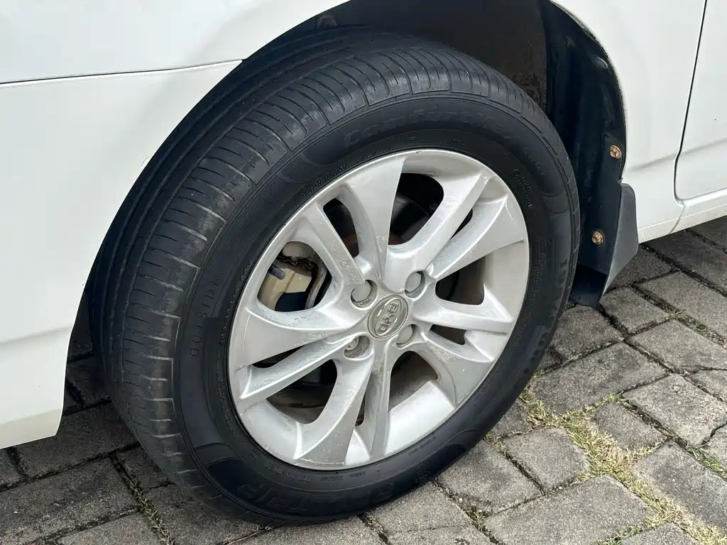 BYD F3 — миниатюра 16