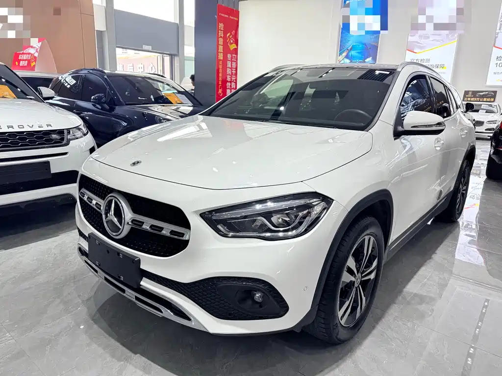 Mercedes-Benz GLA 2021