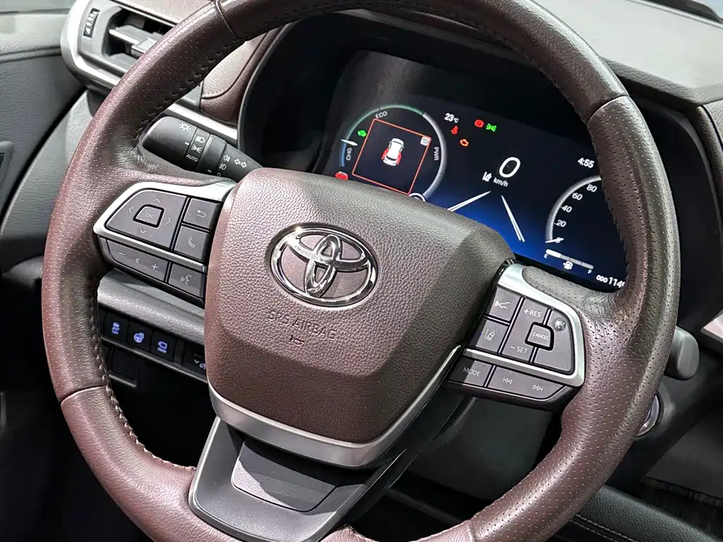 Toyota Sienna — миниатюра 27