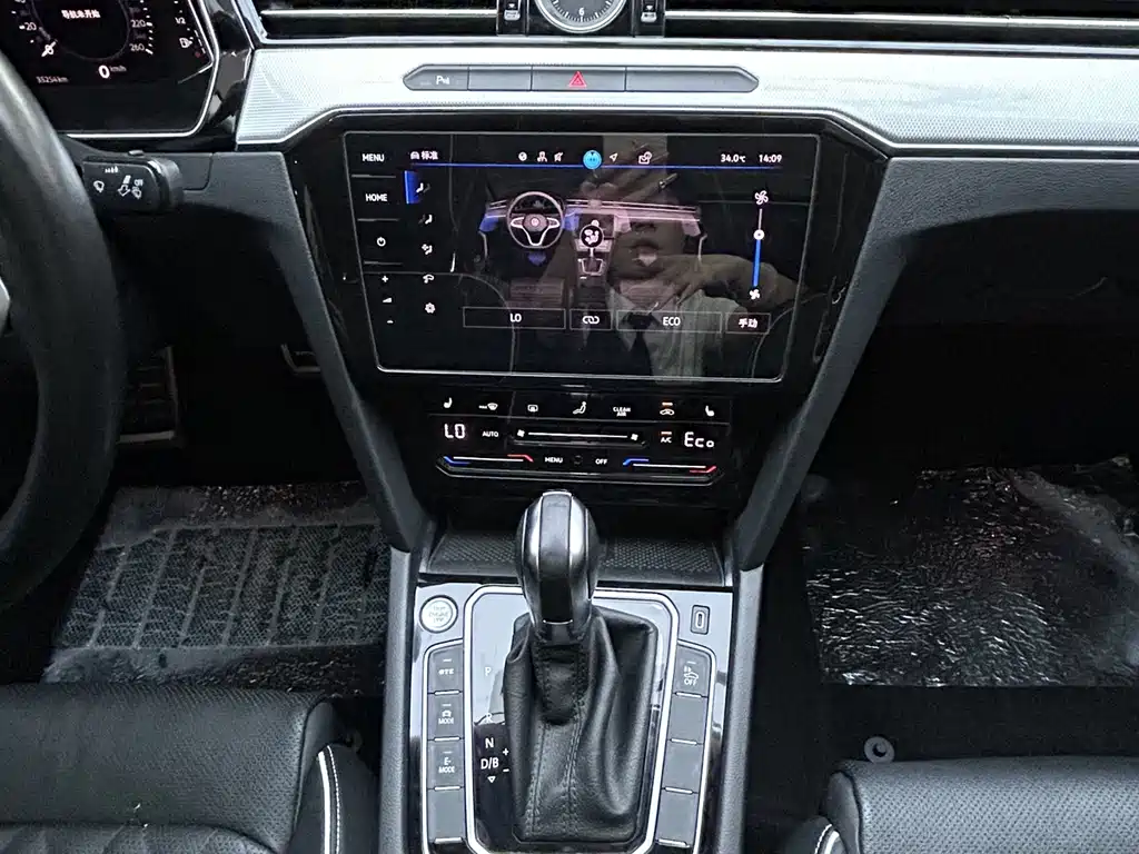 Volkswagen 迈腾 PHEV — миниатюра 18