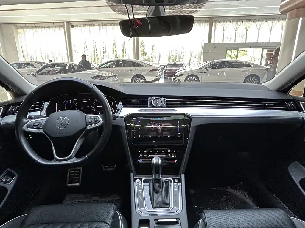 Volkswagen 迈腾 PHEV — миниатюра 17