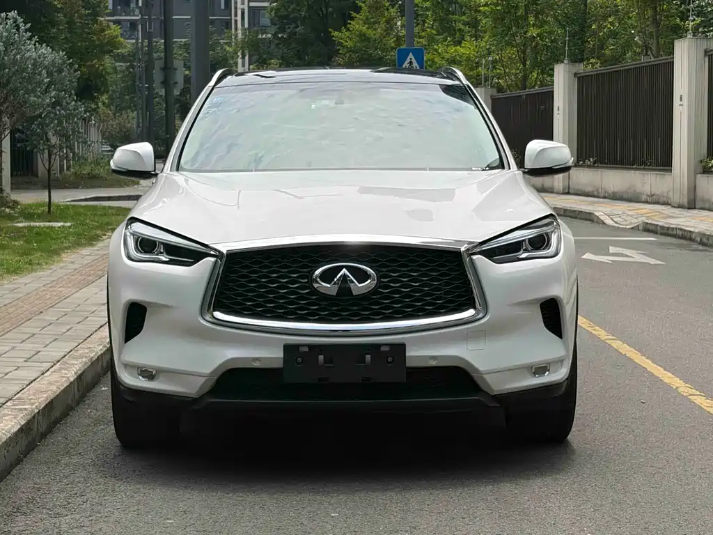 Infiniti QX50 2018 2.0T Fashion