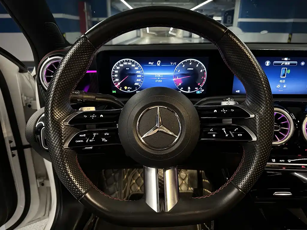 Mercedes-Benz A-Class — миниатюра 13