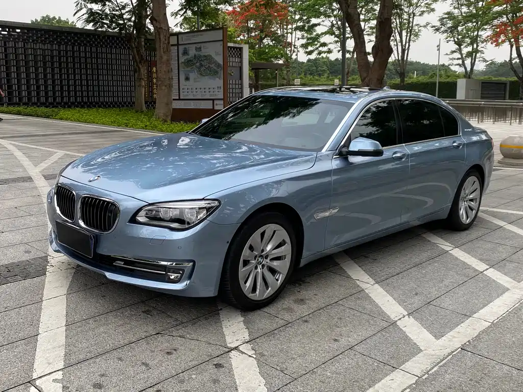 BMW 7 Series 2013