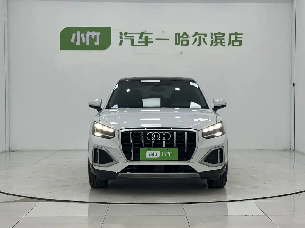 Audi Q2L — миниатюра 2