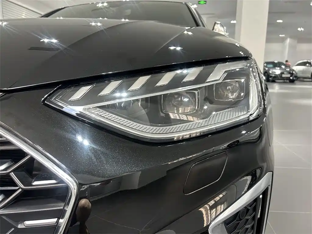 Audi S4 — миниатюра 12