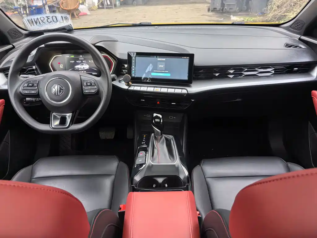 MG 5 2021 180DVVT CVT Luxury