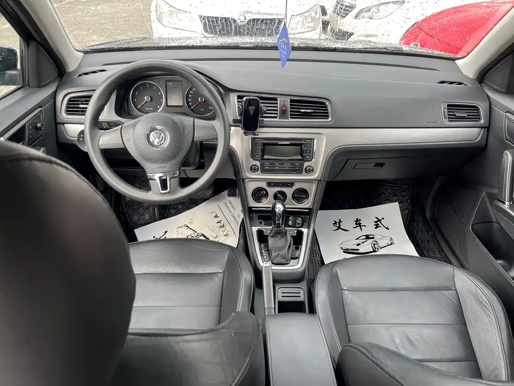 Volkswagen Lavida — миниатюра 7