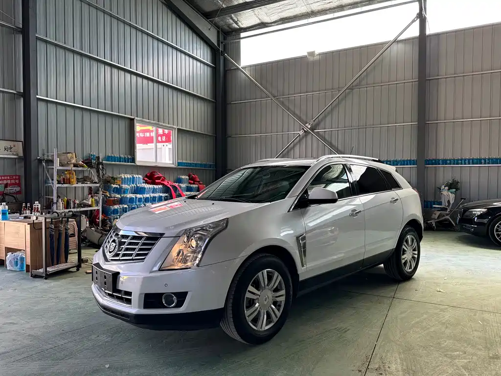 Купить Cadillac SRX