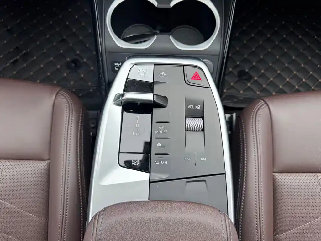 BMW X1 — миниатюра 9