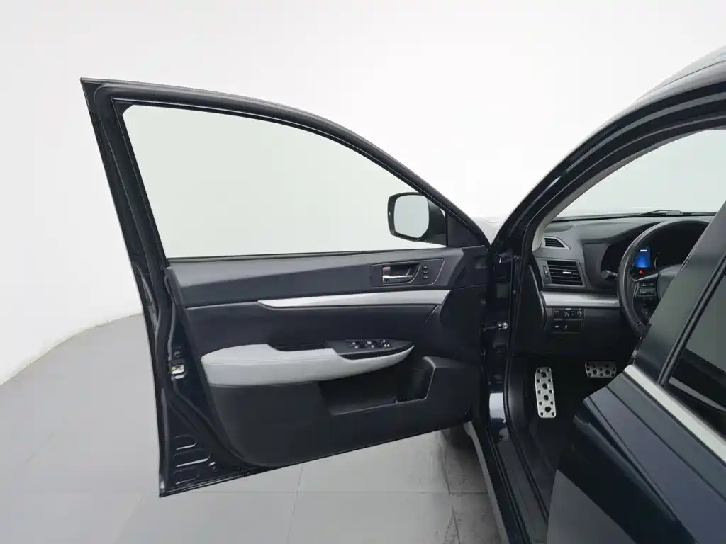 Subaru Outback — миниатюра 8