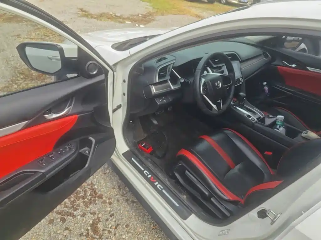 Honda Civic — миниатюра 15