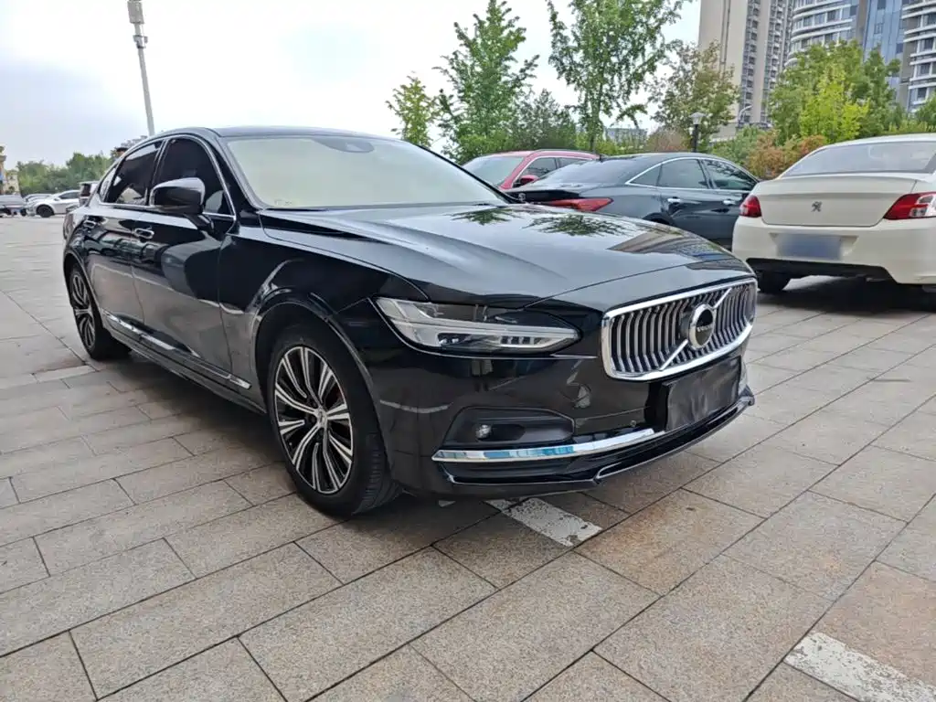 Volvo S90 — миниатюра 4