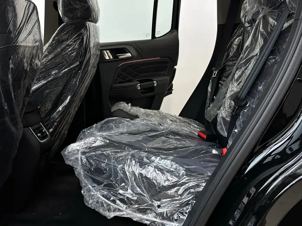 TANK TANK 300 NEW ENERGY