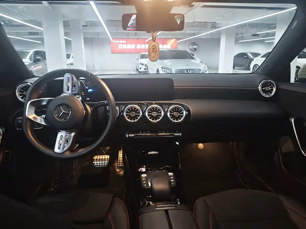 Mercedes-Benz CLA (Import) — миниатюра 10