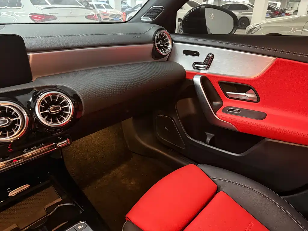 Mercedes-Benz A-Class AMG — миниатюра 11