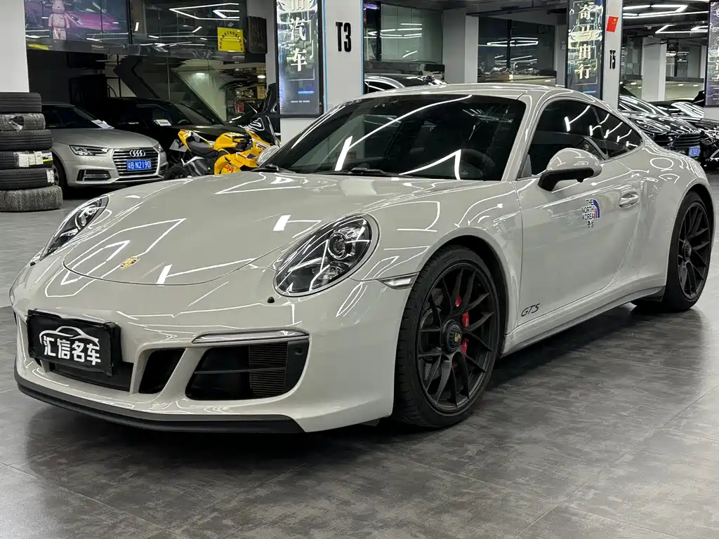 Porsche 911 2018