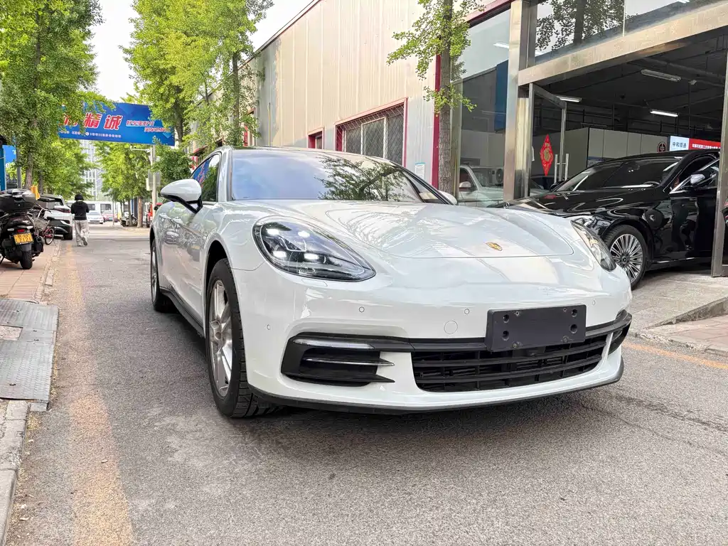 Porsche Panamera 2017 Panamera Executive Long Wheelbase 3.0T