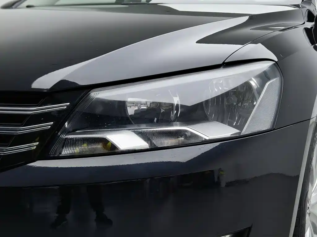 Volkswagen Passat — миниатюра 7