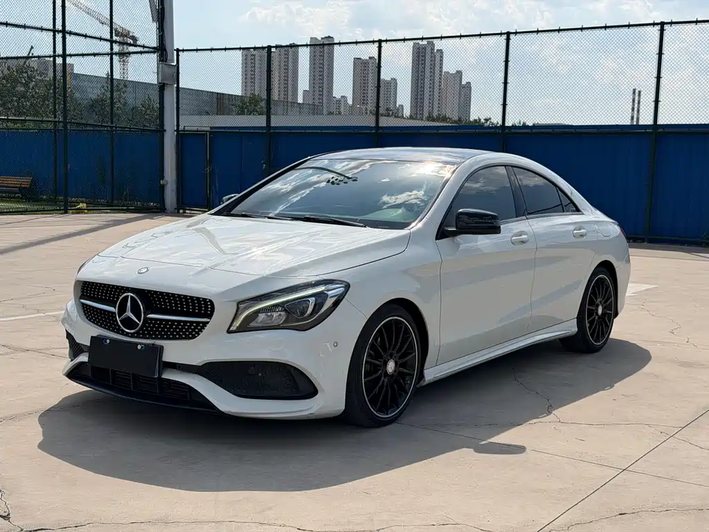 Mercedes-Benz CLA