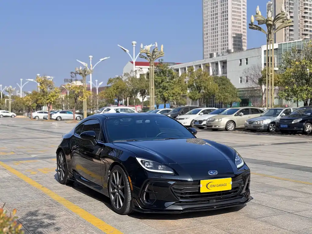 SUBARU BRZ