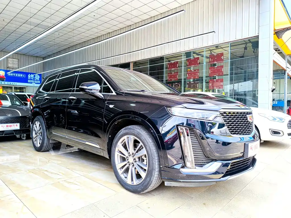 Cadillac XT6 2021 2.0T мест Luxury