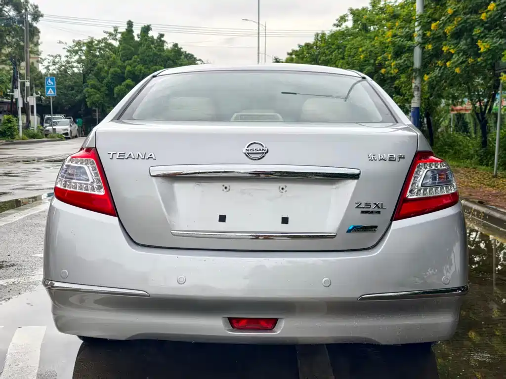 Nissan Teana — миниатюра 5
