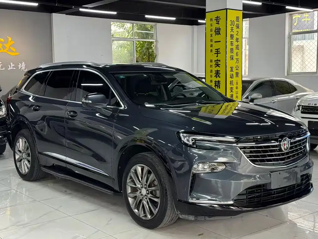 Buick Enclave — миниатюра 3