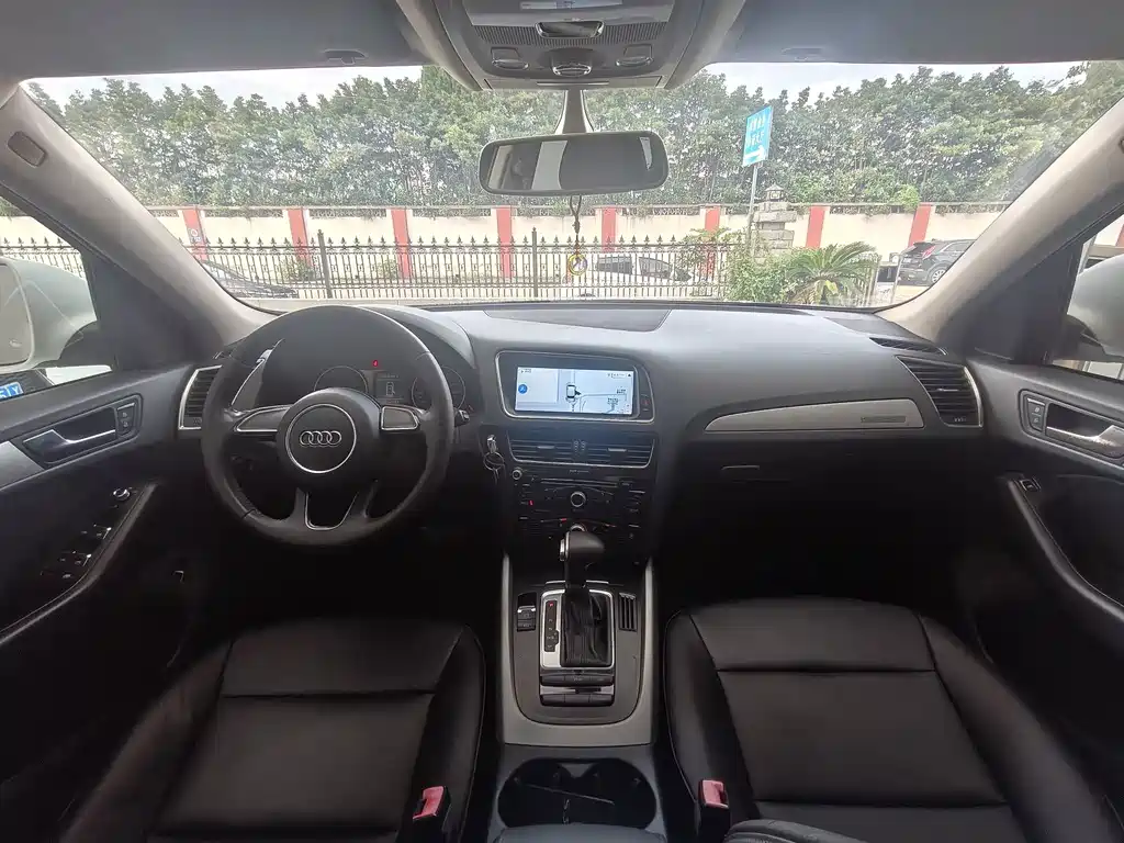 Audi Q5 — миниатюра 12