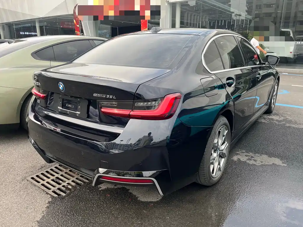 BMW i3 — миниатюра 8