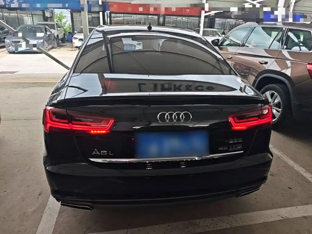 Audi A6L — миниатюра 6