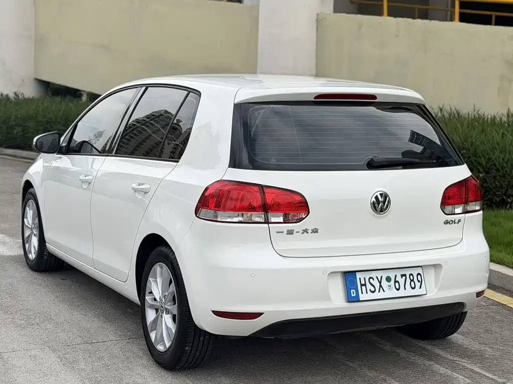 Volkswagen Golf — миниатюра 6