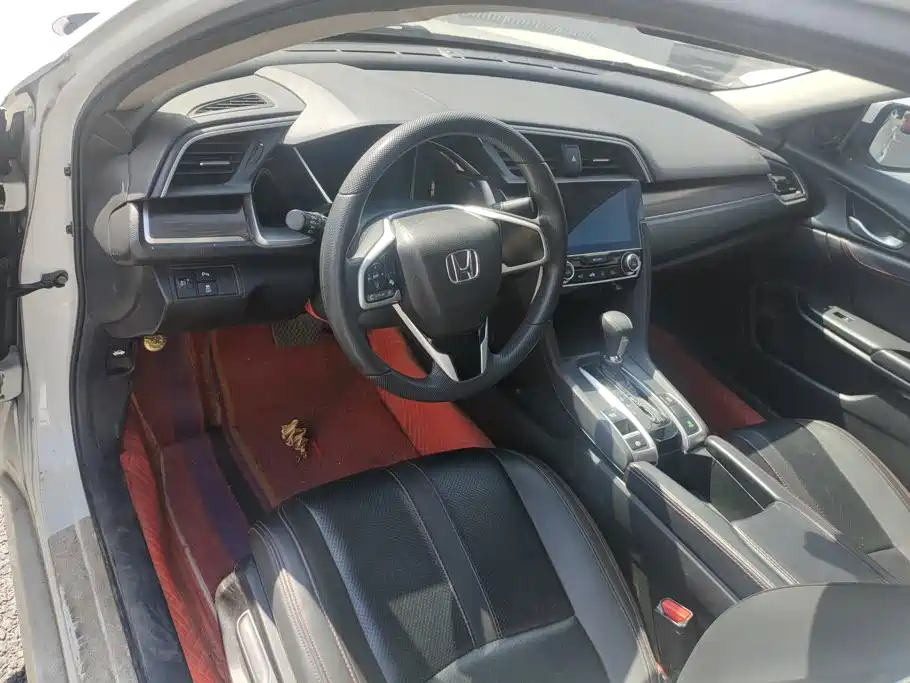 Honda Civic — миниатюра 12