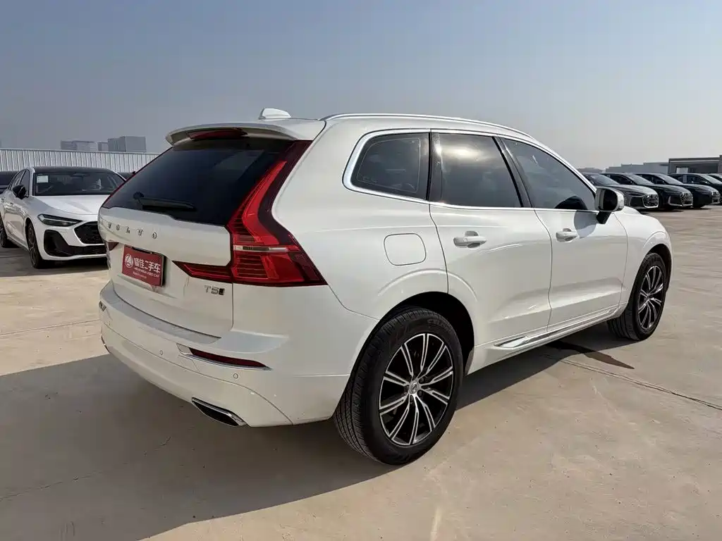 Volvo XC60 — миниатюра 5