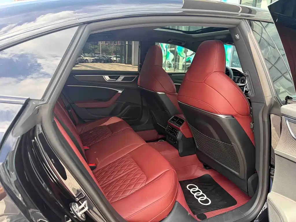Audi A7L — миниатюра 18