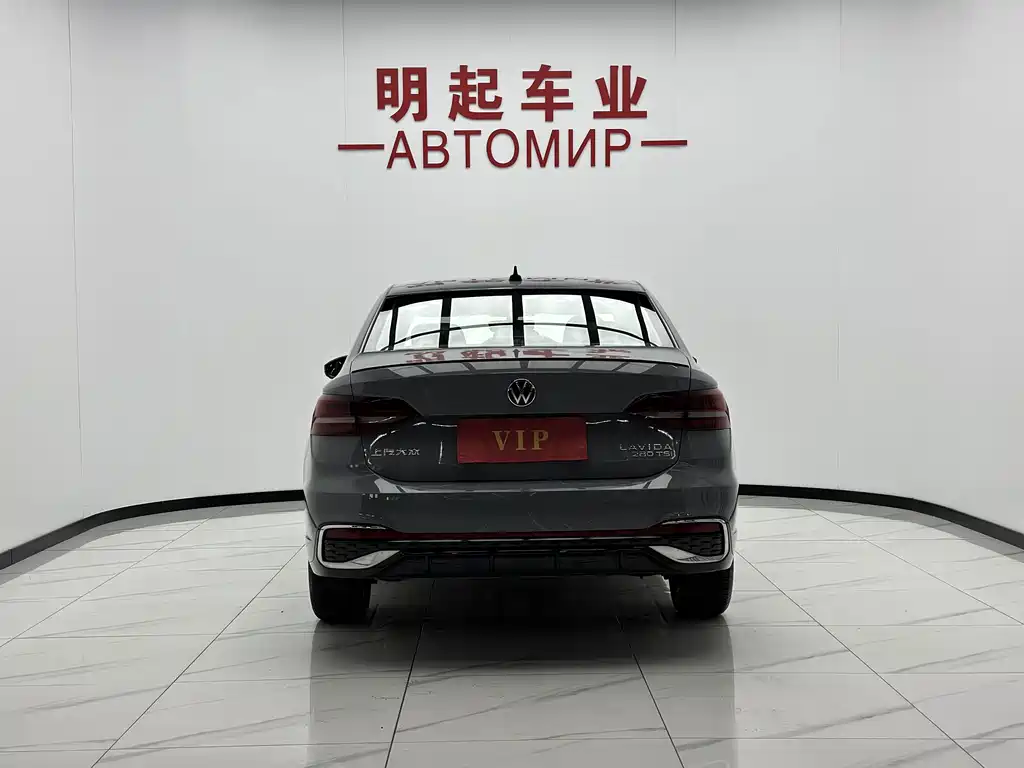 Volkswagen Lavida — миниатюра 9