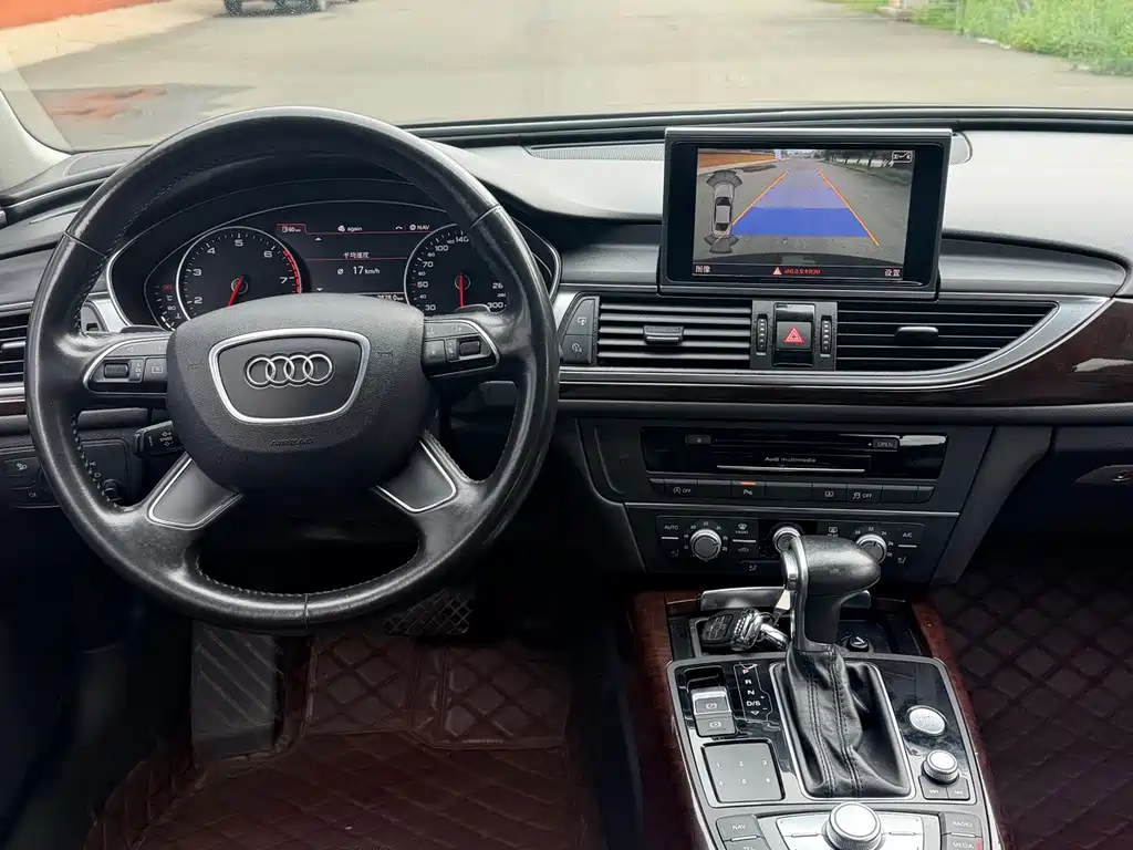 Audi A6L — миниатюра 11