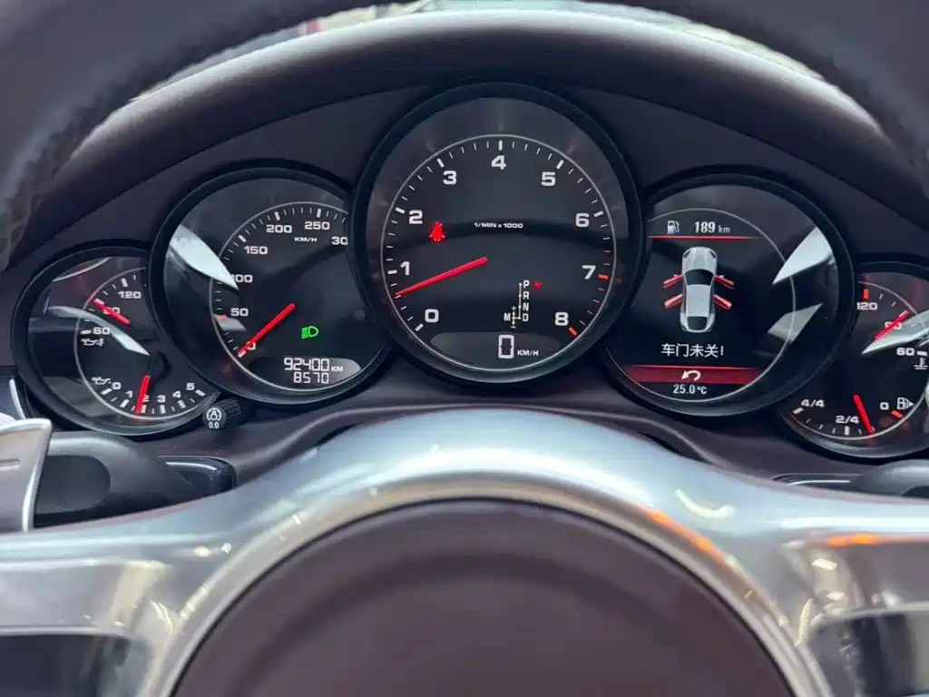 Porsche Panamera — миниатюра 13