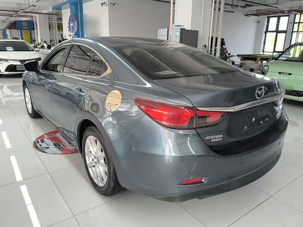 Mazda Atenza — миниатюра 5