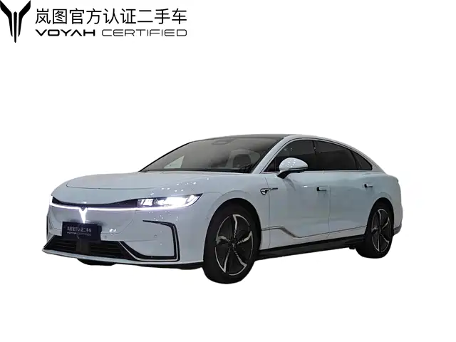 VOYAH LANTU CHASING LIGHT 2024