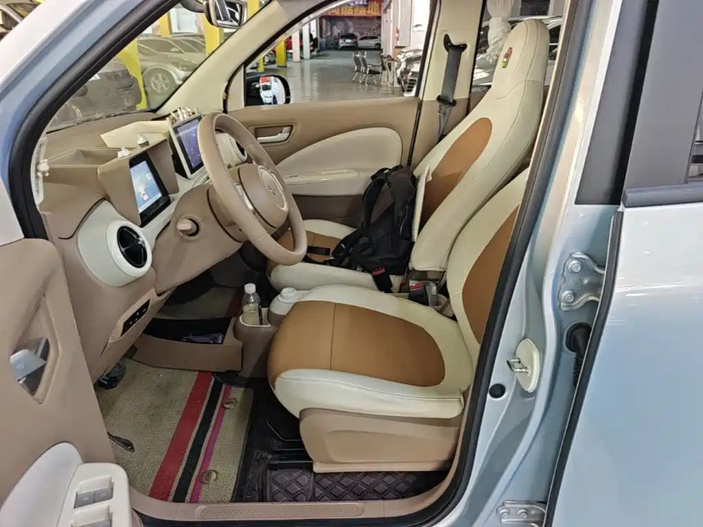 Wuling MINIEV — миниатюра 15