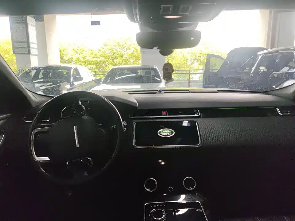 Land Rover Velar — миниатюра 5